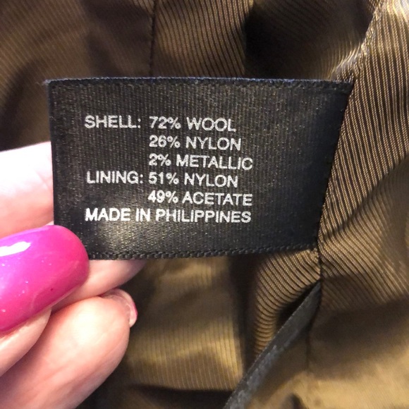 EUC cropped blazer - Picture 7 of 12